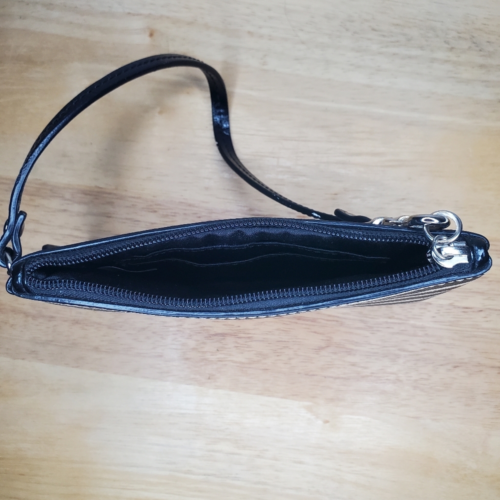 Authentic Coach Wristlet - Picture 13 of 13
